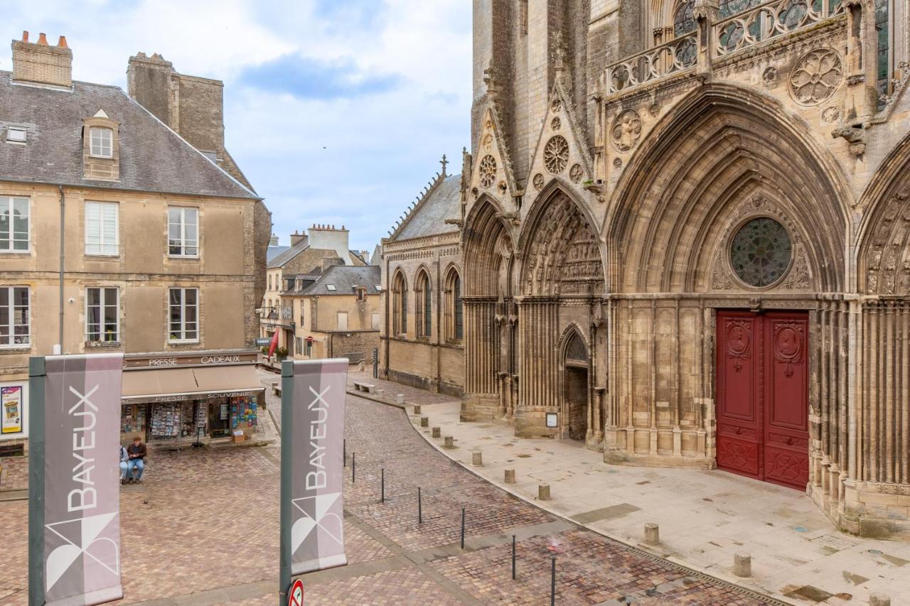 Cathedrale - Charmant Appt Pour 4 バイユー エクステリア 写真